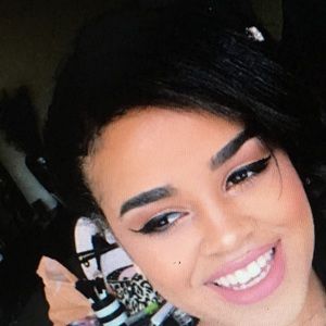 Meet your Posher, Katherine